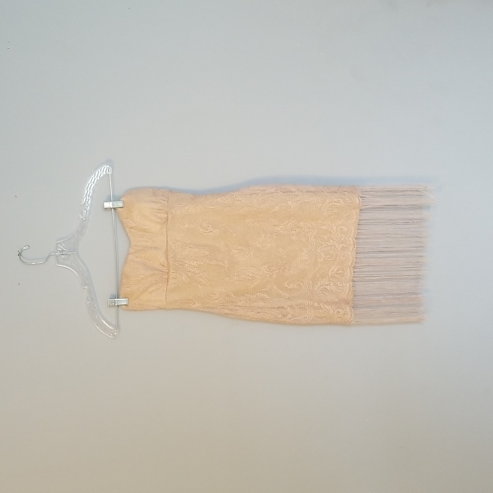 Double zero peach 1920 Gatsby dress. With fringe